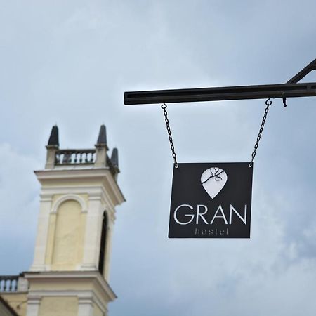 Gran Hostel 반스카비스트리카 외부 사진