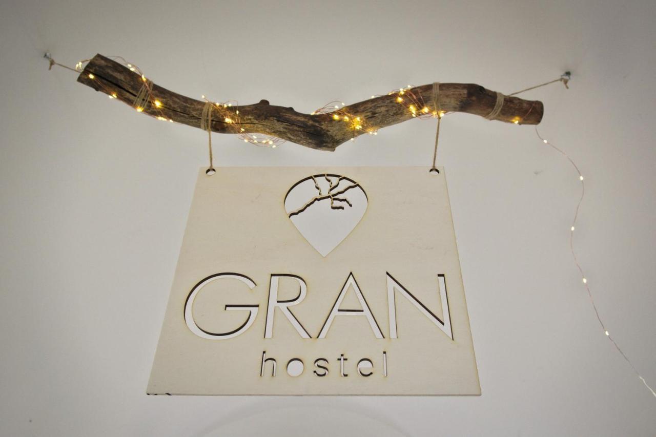 Gran Hostel 반스카비스트리카 외부 사진